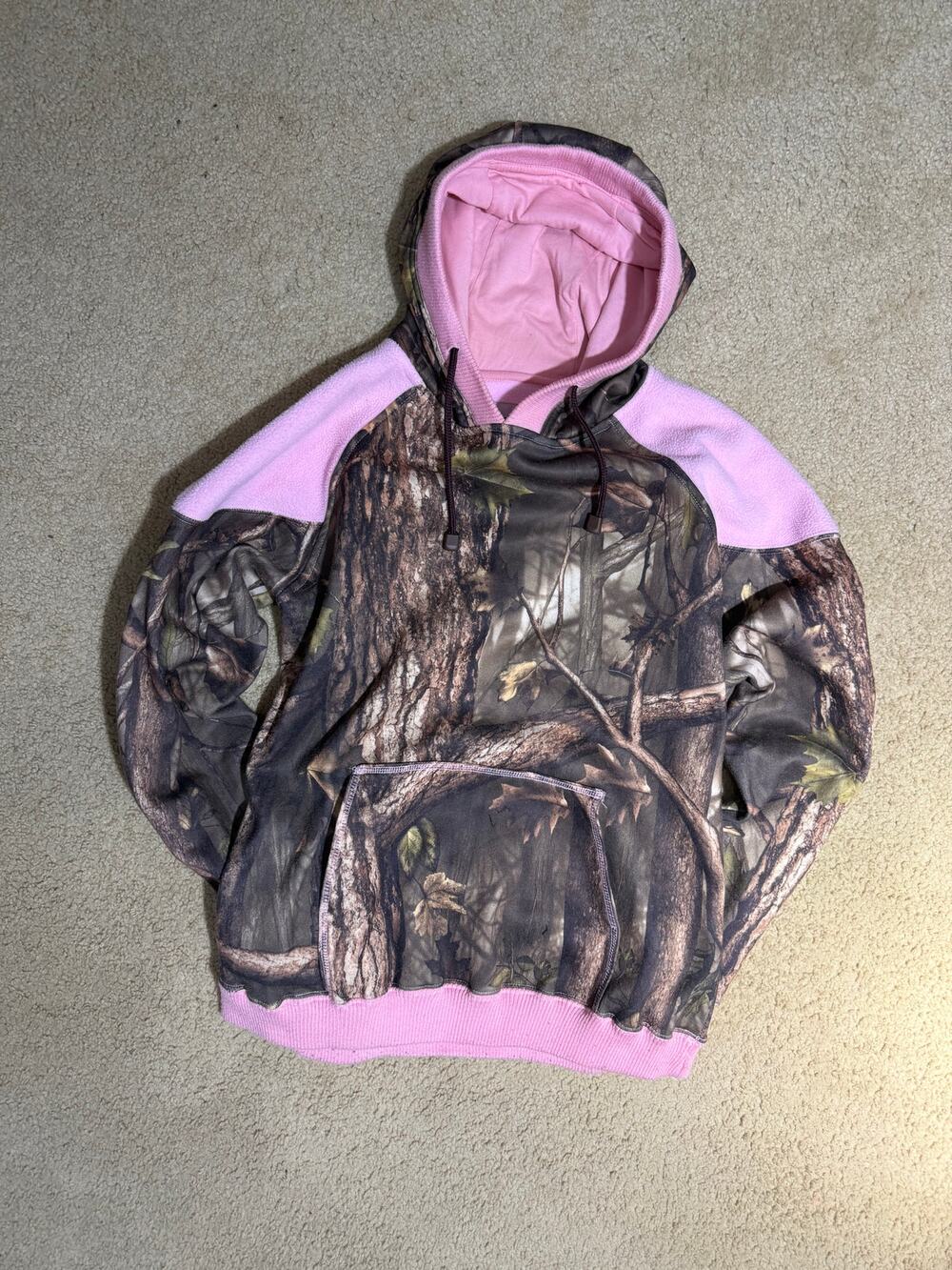 Master Sportsman Rugged Outdoor Gear Camo & Pink Hoodie